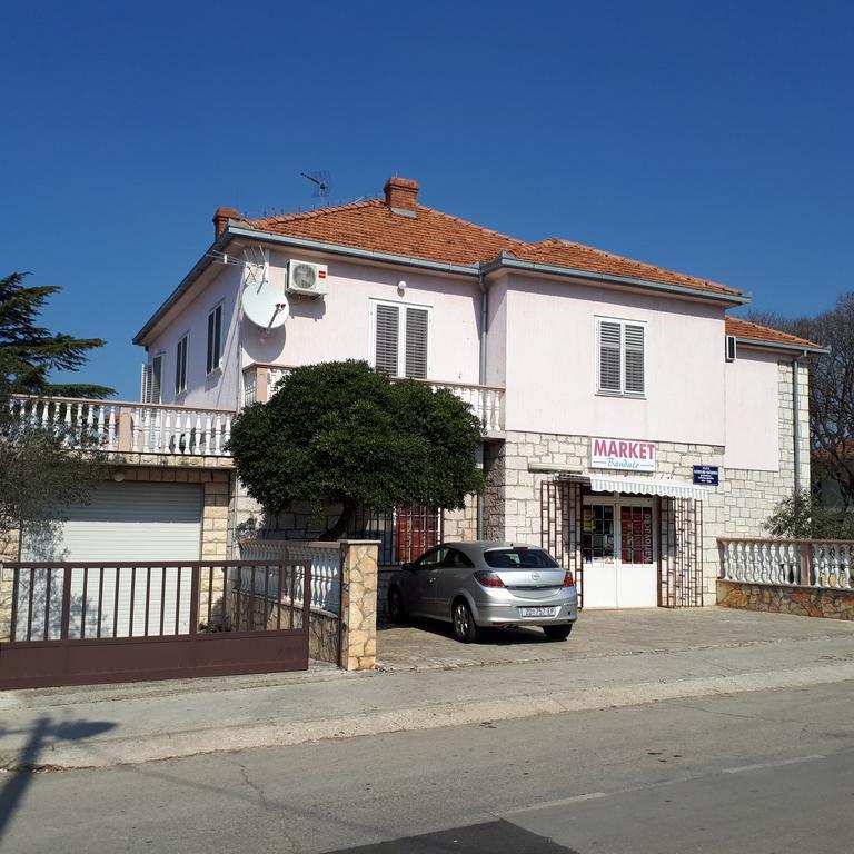 Apartment & Room'S Anni Zadar Ngoại thất bức ảnh